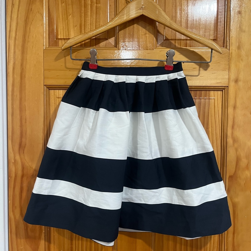 Young Girl Bonpoint Blue and White Stripe Preppy Mini Skirt Size 8
